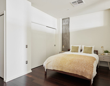 1155 S Grand Avenue - Photo Thumbnail 10