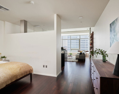 1155 S Grand Avenue - Photo Thumbnail 11