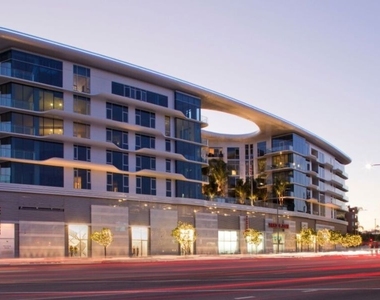 8500 Burton Way - Photo Thumbnail 40