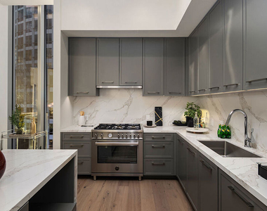 744 S Figueroa Street - Photo Thumbnail 16