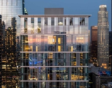 744 S Figueroa Street - Photo Thumbnail 7