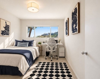 2657 Zorada Drive - Photo Thumbnail 16