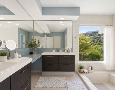 2657 Zorada Drive - Photo Thumbnail 20