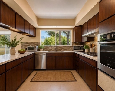 2657 Zorada Drive - Photo Thumbnail 8