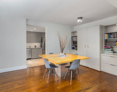 8787 Shoreham Drive - Photo Thumbnail 5