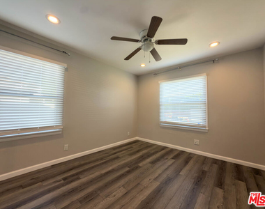 15449 Septo Street - Photo Thumbnail 10