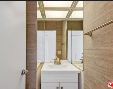 6798 Las Olas Way - Photo Thumbnail 9