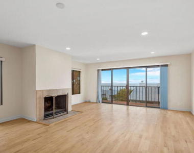6798 Las Olas Way - Photo Thumbnail 2