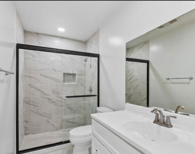 6798 Las Olas Way - Photo Thumbnail 8