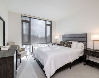 8500 Burton Way - Photo Thumbnail 27