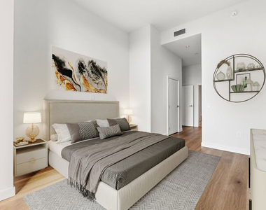 8500 Burton Way - Photo Thumbnail 17