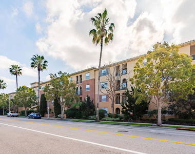 13080 Pacific Promenade - Photo Thumbnail 25