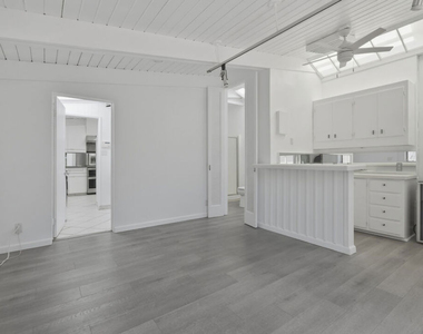 738 Hanley Avenue - Photo Thumbnail 20