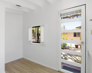 738 Hanley Avenue - Photo Thumbnail 38