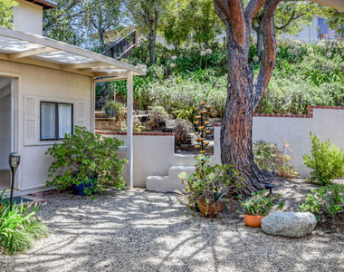 738 Hanley Avenue - Photo Thumbnail 36