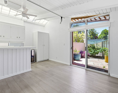 738 Hanley Avenue - Photo Thumbnail 21