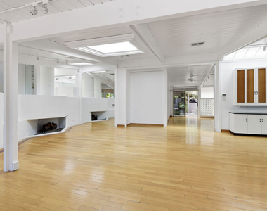 738 Hanley Avenue - Photo Thumbnail 10