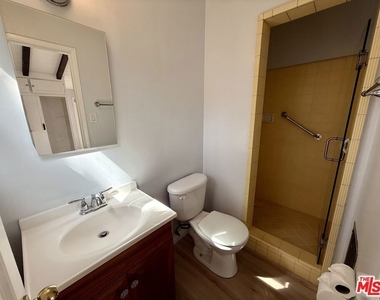2766 Dunleer Place - Photo Thumbnail 8