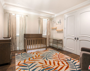 12142 Hollyglen Place - Photo Thumbnail 27