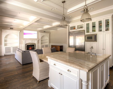 12142 Hollyglen Place - Photo Thumbnail 13