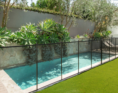 12142 Hollyglen Place - Photo Thumbnail 43
