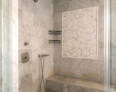12142 Hollyglen Place - Photo Thumbnail 23