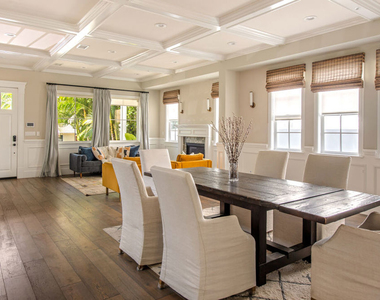 12142 Hollyglen Place - Photo Thumbnail 7