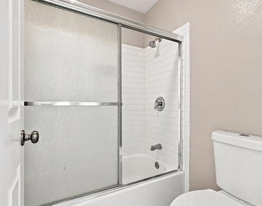 5704 Camino Del Cielo - Photo Thumbnail 20