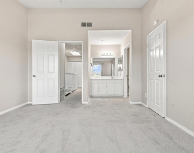 5704 Camino Del Cielo - Photo Thumbnail 18