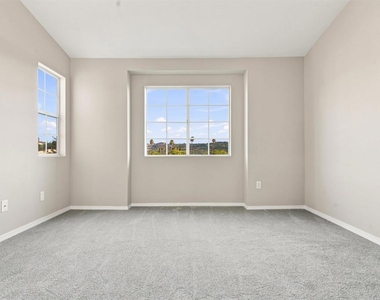 5704 Camino Del Cielo - Photo Thumbnail 19