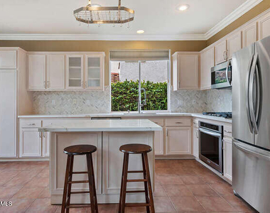 11805 Catania Court - Photo Thumbnail 3