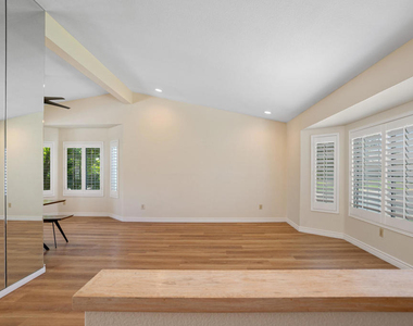 44210 Mariposa Court - Photo Thumbnail 10