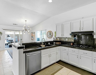 78870 Morning Star Way - Photo Thumbnail 9