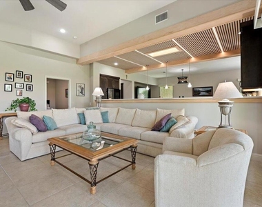 39305 Fernwood Glen Court - Photo Thumbnail 11