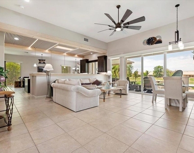 39305 Fernwood Glen Court - Photo Thumbnail 6