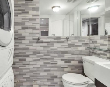 W 53rd St. - Photo Thumbnail 5