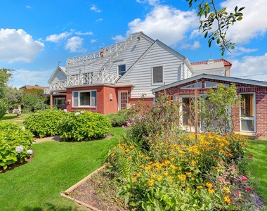 12 Ocean Boulevard - Photo Thumbnail 7