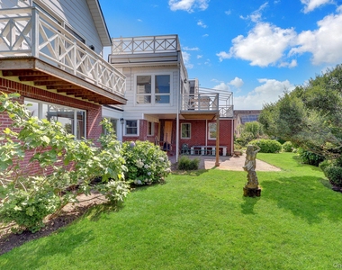 12 Ocean Boulevard - Photo Thumbnail 9