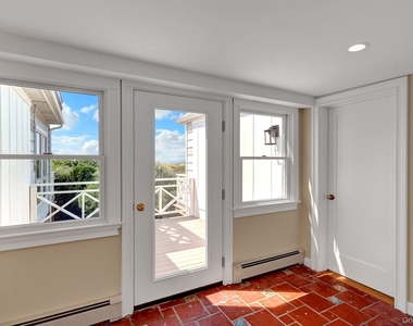 12 Ocean Boulevard - Photo Thumbnail 31