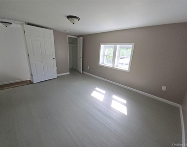 34 Red Barn Road - Photo Thumbnail 16