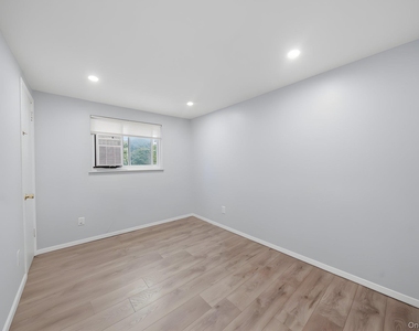 57 Pearl Street - Photo Thumbnail 8