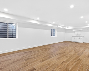 37 Corchaug Avenue - Photo Thumbnail 25