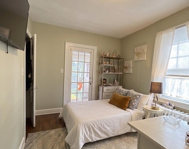 7 Edison Avenue - Photo Thumbnail 17