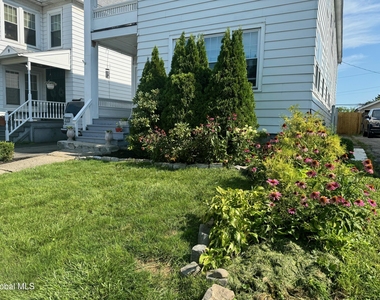 7 Edison Avenue - Photo Thumbnail 2