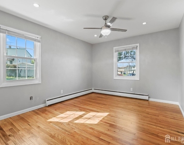 262 Wall Street - Photo Thumbnail 6