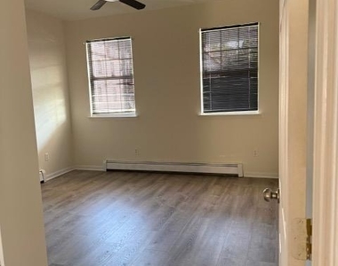 297 Sutton Street - Photo Thumbnail 3