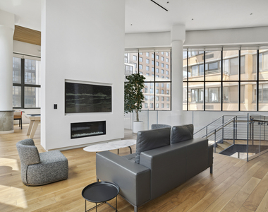 275 W 96th Street - Photo Thumbnail 12