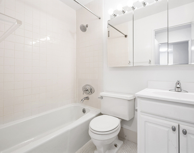 275 W 96th Street - Photo Thumbnail 10
