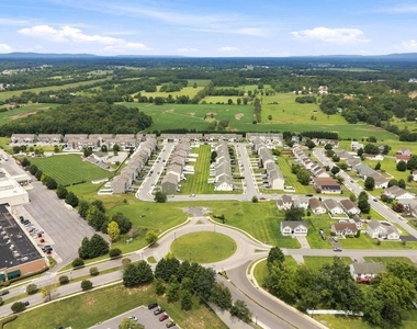 658 Thumper Drive - Photo Thumbnail 38