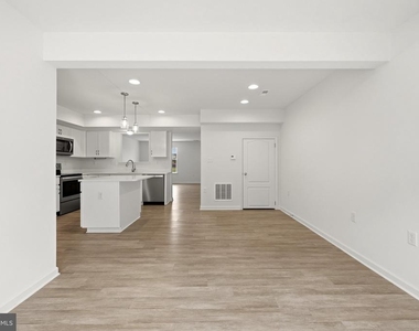 658 Thumper Drive - Photo Thumbnail 14